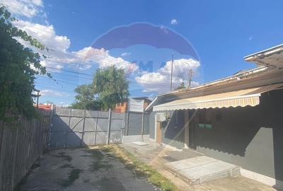 DE VANZARE Casa Oras Budesti/Jud Calarasi in zona Centrala - 1