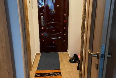 VIND în Brasov Saturn - 4