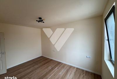 Casă cu 3 camere cu Teren 300 Mp în Sadu - 12