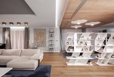 Casă cu 12 camere cu Canalizare în Domenii - 7