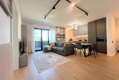 Apartament cu 3 camere semidecomandat în Central