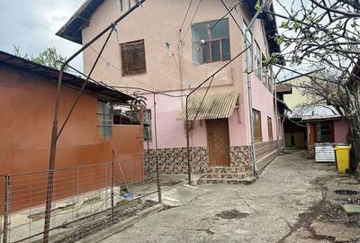 Casă cu 4 camere cu Teren 350 Mp în Central - 2