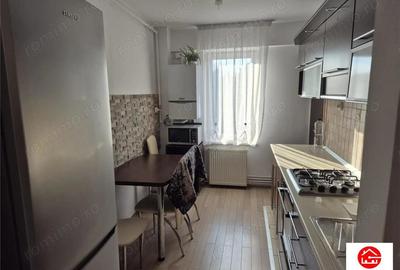 Apartament cu 3 camere în 1 Decembrie 1918 - 6