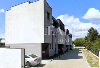Casă cu 5 camere cu Teren 100 Mp în Pipera