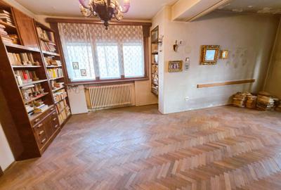 Caderea Bastiliei, apt. 2 camere, etaj 1, balcon,50mp, pe lista de U 3 - 27