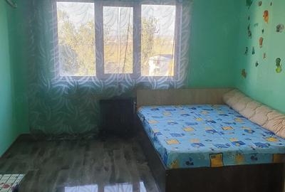 Garsonieră nedecomandată în Industrială - 1