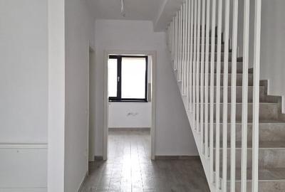 Duplex cu 3 camere cu Teren 200 Mp în Sânpetru - 4
