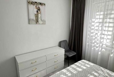 Apartament cu 3 camere semidecomandat în Titan - 4