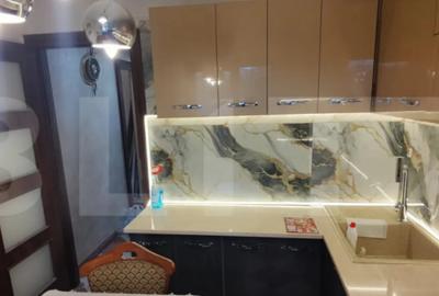 Apartament cu 3 camere semidecomandat în Micro 9 - 7