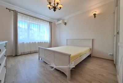 Garsonieră decomandată, mobilată în Bucium - 16