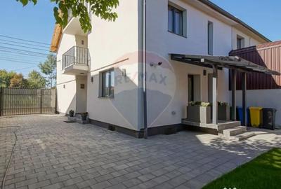 Casă cu 3 camere cu Teren 250 Mp în Vest - 2