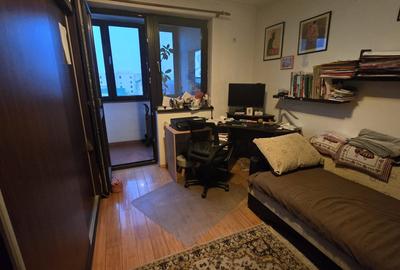 Vanzare apartament 3 camere decomandat, loc de parcare, str Moinesti - 3