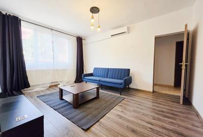 Apartament cu 3 camere semidecomandat, mobilat în Muncii
