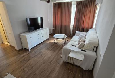 Apartament cu 2 camere semidecomandat în Pajura