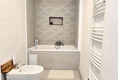 Un apartament care îți oferă orașul la un pas și vedere la Bega - 17