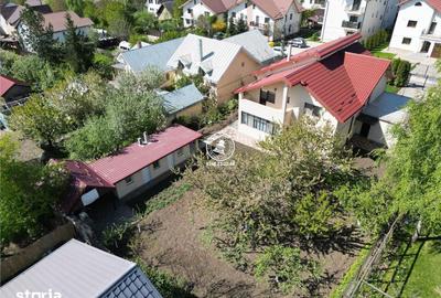 Casă cu 7 camere cu Teren 1000 Mp în Valea Lupului - 3