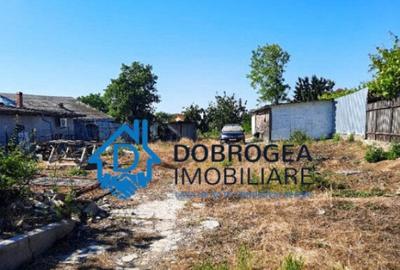 Teren de 1000 mp, în Păcii