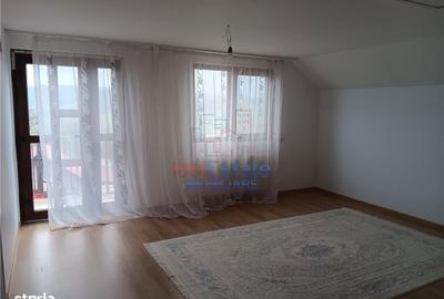 Casă cu 4 camere decomandat în Dumbrava - 2