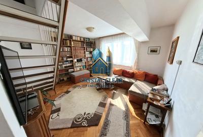 Casă cu 6 camere decomandat cu Teren 385 Mp în Central