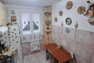 Grigorescu la gura de metrou - 5