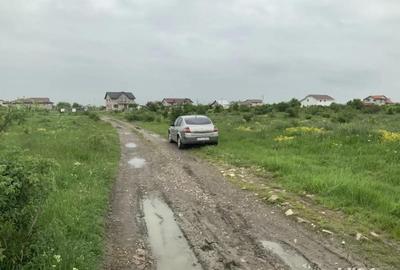 Teren de 1100 mp, în Obor - 3