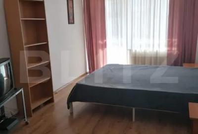 Apartament cu 4 camere semidecomandat în Calea Moldovei - 9