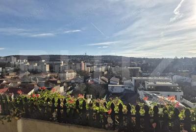 Apartament spa?ios cu 4 camere si parcare in 7 Noiembrie - 15