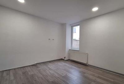 Spațiu birouri 15 mp, proaspăt renovat, cheltuieli incluse - 1