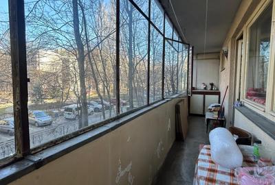 Apartament cu 3 camere semidecomandat în Drumul Taberei - 8