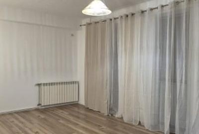 Vanzare Apartament 3 camere Branzoveanu Parc Vanzare Apartament 3 camere Branzoveanu Parc - 4