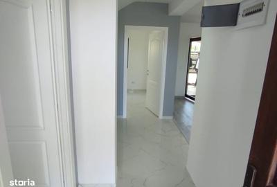 Casă cu 4 camere în Horpaz