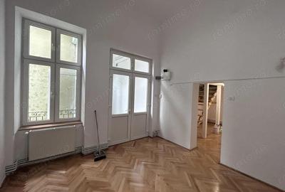 Spa?iu de birouri de inchiriat Ultracentral, Arad - 2