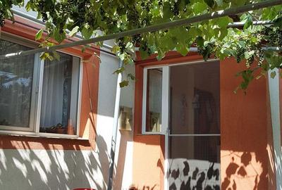 Casă cu 3 camere cu Teren 700 Mp în Lazu - 7