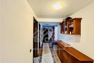 Casa de vanzare in Sibiu - individuala - teren 670 mp, 4 camere - 8