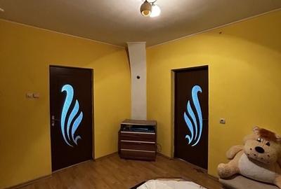 Casa 8 Camere Cu Teren 1500mp In Cermei - 7