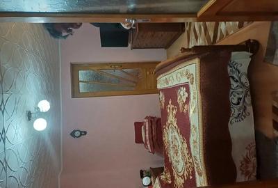 Casă cu 5 camere în Central - 2