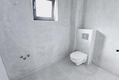 VILA INDIVIDUALA 4 CAMERE+MANSARDA 47m,2 km de metrou,incalzire pardoseala, - 2