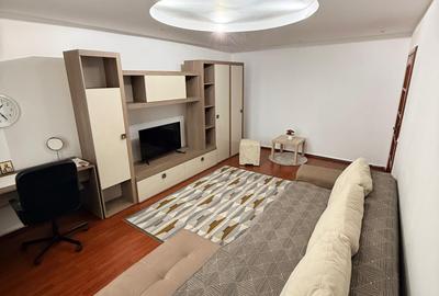 Apartament cu 3 camere decomandat, mobilat în Eroii Revoluției - 2