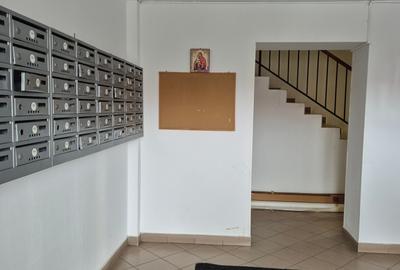 Garsonieră decomandată, mobilată în Vitan - 10