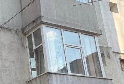 Apartament cu 2 camere semidecomandat în Central - 1