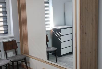 Garsonieră decomandată în Central - 2