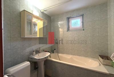 Apartament cu 4 camere decomandat în Apărătorii Patriei - 13