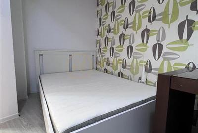 Apartament cu 3 camere semidecomandat, mobilat în Decebal - 8