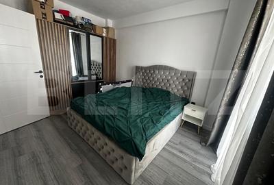 Apartament de vanzare, cu 4 camere, 90 mp, zona Ampoi3 - 7