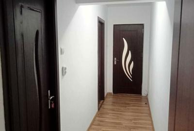 Apartament cu 3 camere decomandat în Vest - 3
