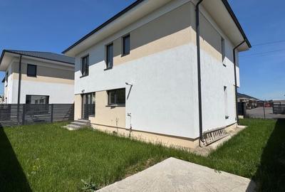 Casă individuală cu 4 camere cu Canalizare în Tunari - 20