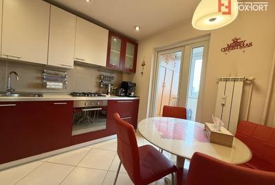 Apartament cu 3 camere decomandat, mobilat în Circumvalațiunii - 8