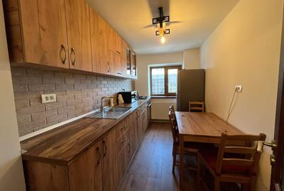 Apartament cu 2 camere decomandat, mobilat în P-ța Victoriei - 7