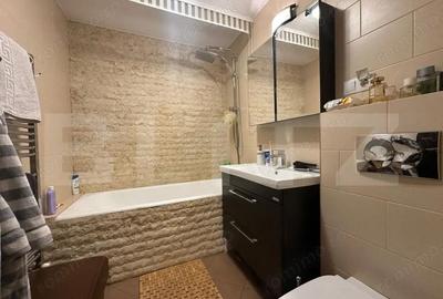 Apartament cu 3 camere în Central - 6