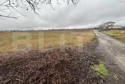 Teren de 1578 mp, în Micro 11 - 1